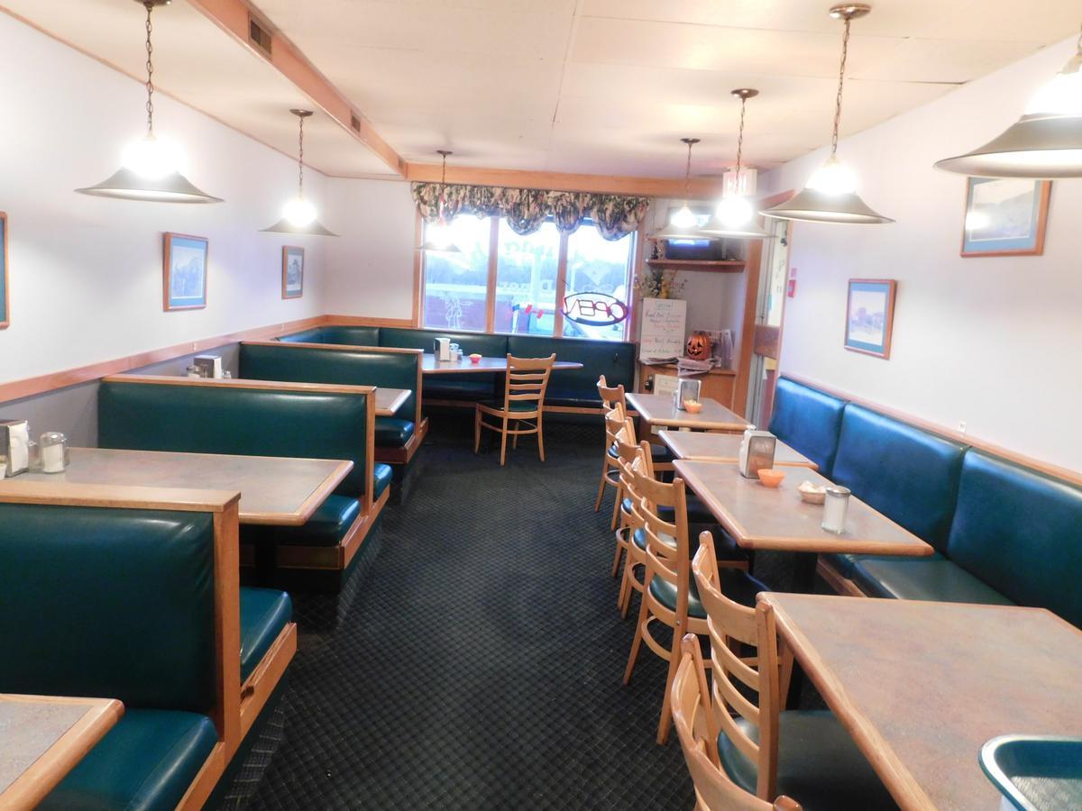 Casey'S InnLac du Bonnet エクステリア 写真